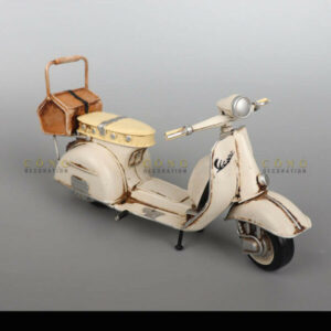 Mô hình vespa cổ trang trí bàn học
