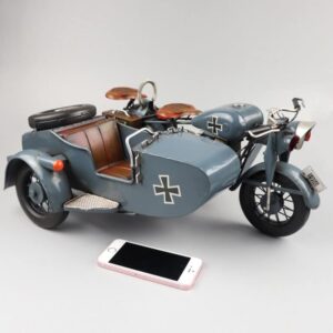 Mô hình xe 3 bánh cổ điển chữ Thập đẹp mắt