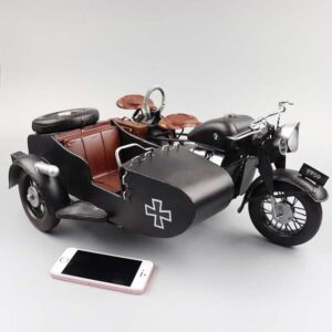 Mô hình xe 3 bánh cổ điển chữ Thập đẹp mắt