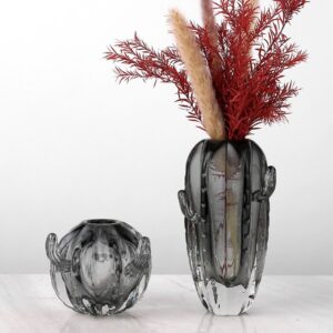 Lọ hoa hình cây xương rồng sáng tạo