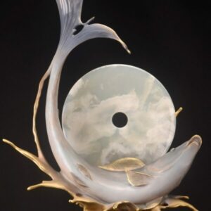 Tượng cá chép ôm đồng điếu sang trọng