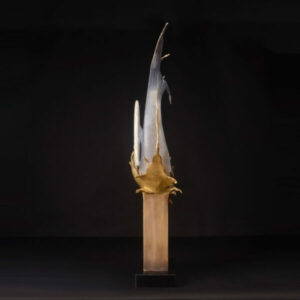 Tượng cá chép ôm đồng điếu sang trọng