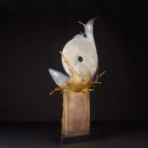 Tượng cá chép ôm đồng điếu sang trọng