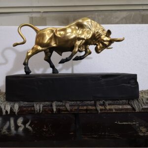 Tượng bò vàng tài chính cỡ đại